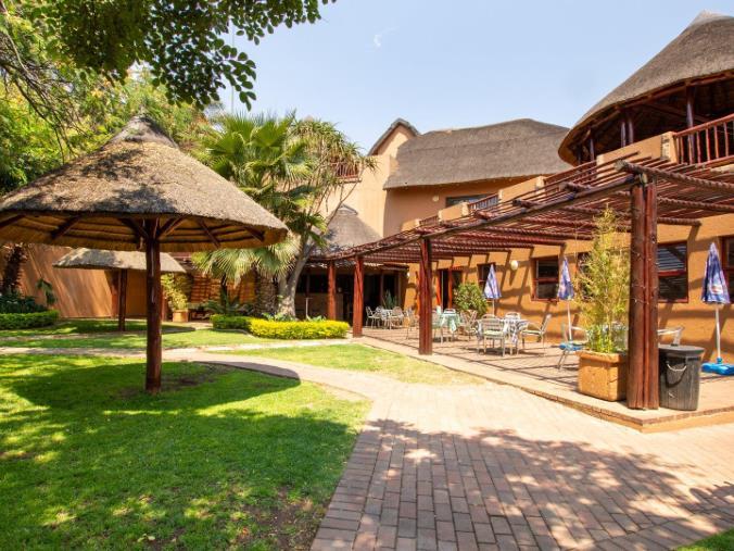 To Let 1 Bedroom Property for Rent in Douglasdale Gauteng