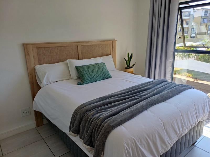 To Let 2 Bedroom Property for Rent in Waterfall Gauteng