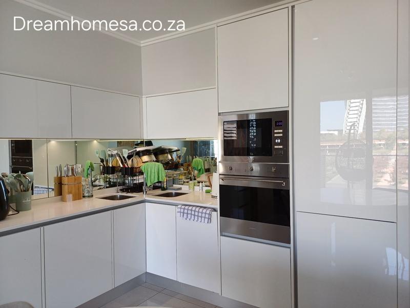 To Let 2 Bedroom Property for Rent in Waterfall Gauteng