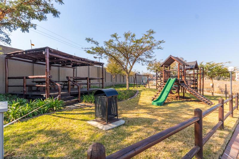 1 Bedroom Property for Sale in Fourways Gauteng