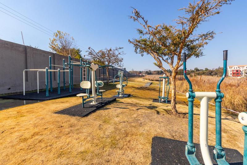 1 Bedroom Property for Sale in Fourways Gauteng