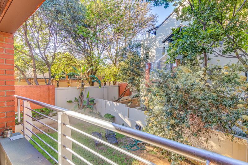 1 Bedroom Property for Sale in Lonehill Gauteng