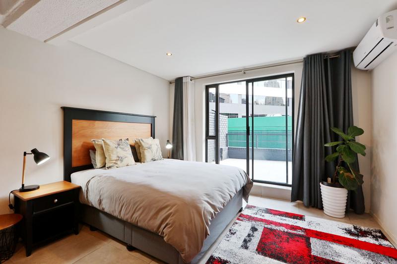 1 Bedroom Property for Sale in Sandton Central Gauteng