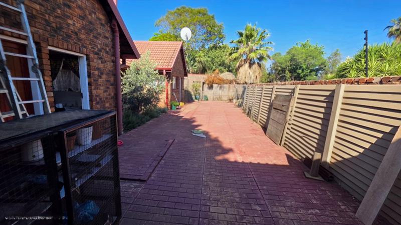 4 Bedroom Property for Sale in Doornpoort Gauteng