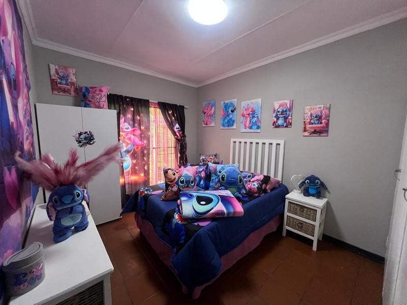 4 Bedroom Property for Sale in Dorandia Gauteng