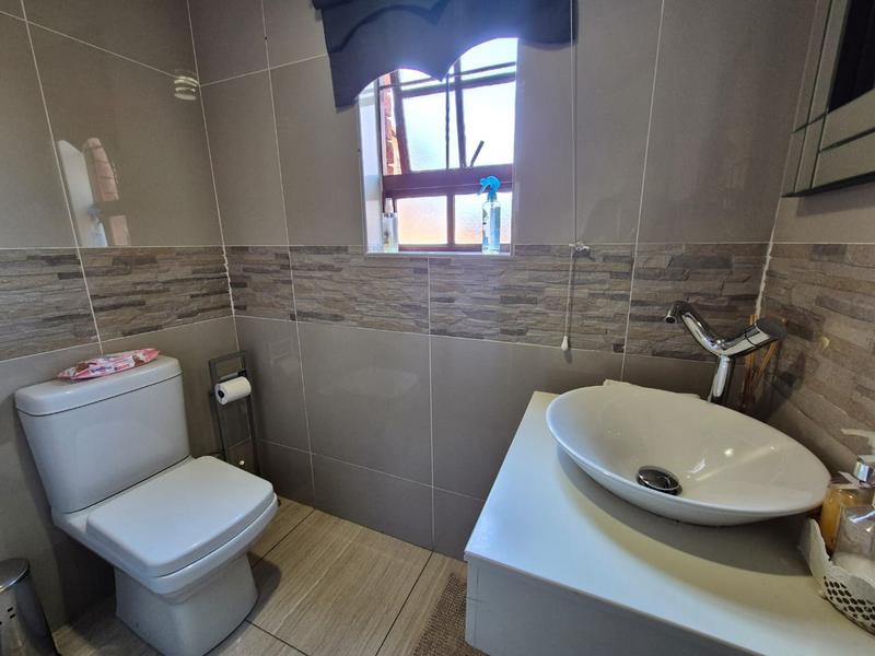 3 Bedroom Property for Sale in Meyersdal Gauteng