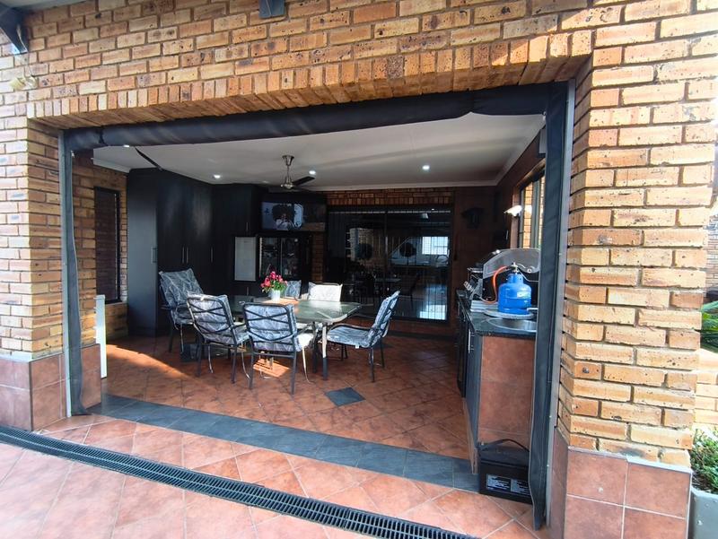 4 Bedroom Property for Sale in Meyersdal Gauteng