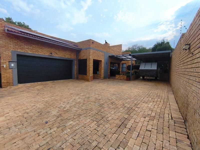 4 Bedroom Property for Sale in Meyersdal Gauteng