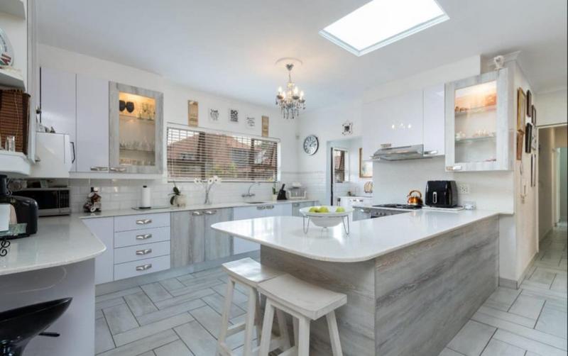 3 Bedroom Property for Sale in New Redruth Gauteng