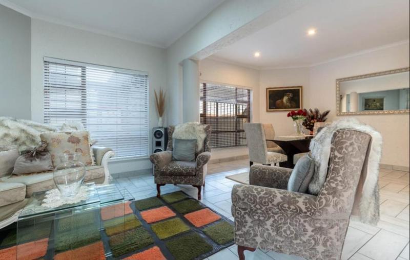 3 Bedroom Property for Sale in New Redruth Gauteng