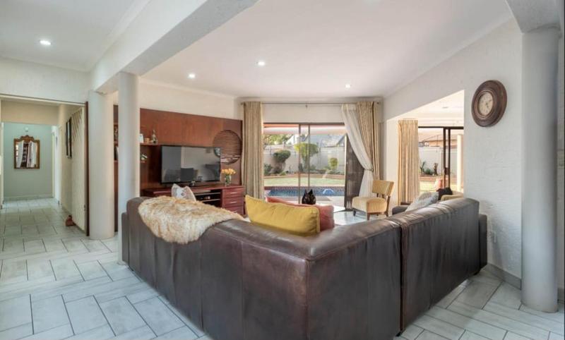 3 Bedroom Property for Sale in New Redruth Gauteng