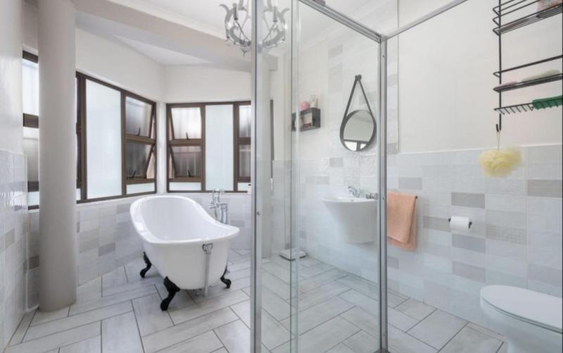 3 Bedroom Property for Sale in New Redruth Gauteng