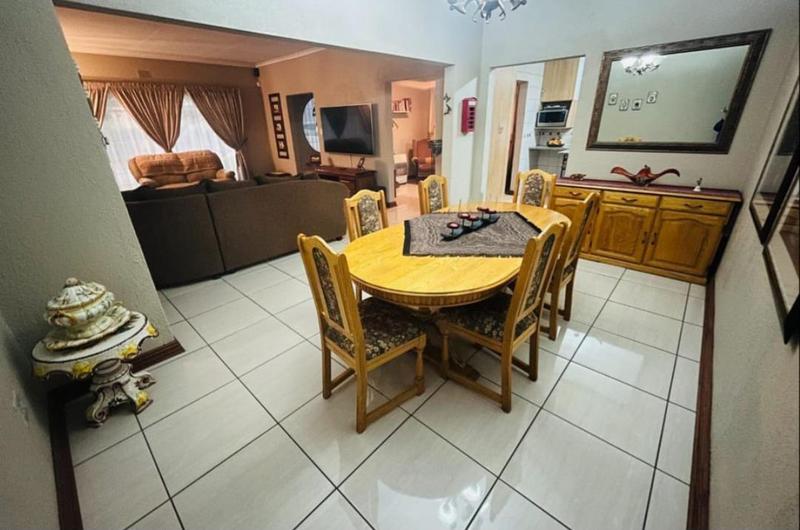 4 Bedroom Property for Sale in Randhart Gauteng