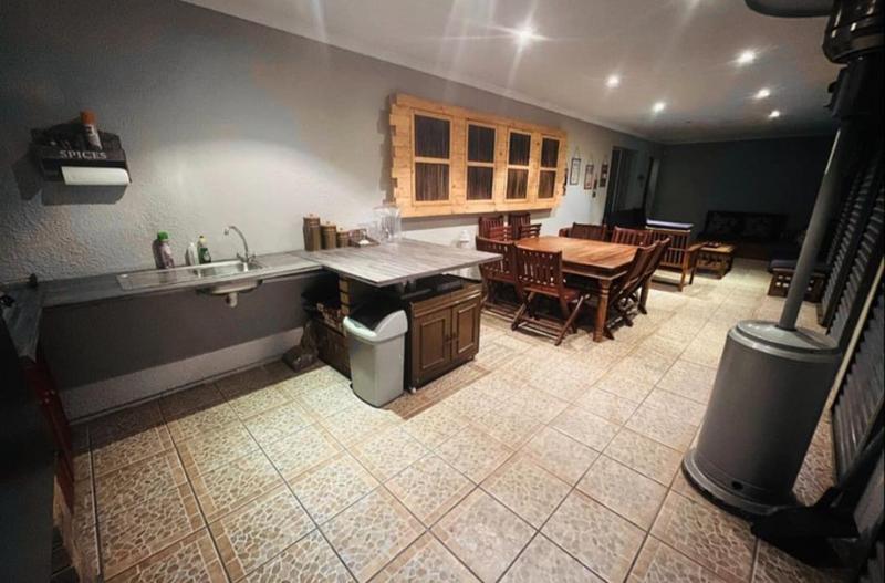 4 Bedroom Property for Sale in Randhart Gauteng