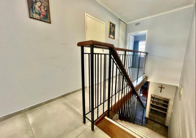 2 Bedroom Property for Sale in South Crest Gauteng