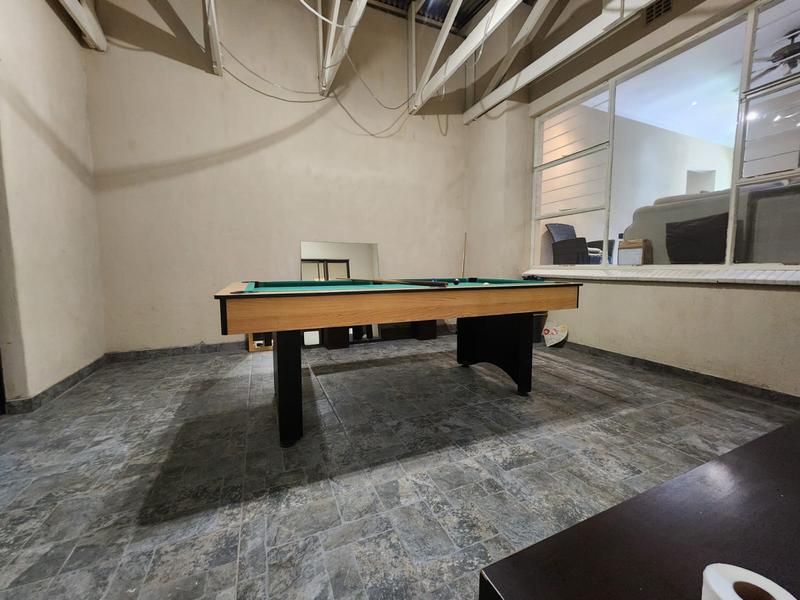 5 Bedroom Property for Sale in Glenvista Gauteng