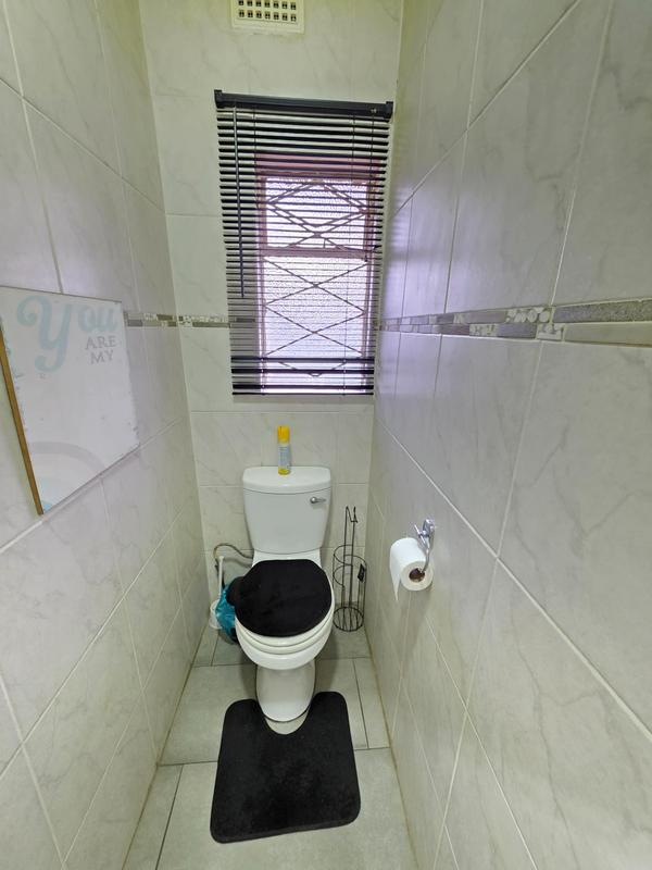 5 Bedroom Property for Sale in Risiville Gauteng