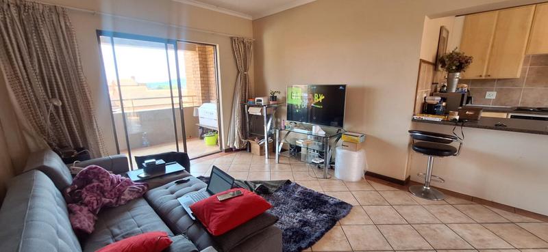 To Let 2 Bedroom Property for Rent in Boardwalk Villas Gauteng