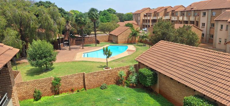 To Let 2 Bedroom Property for Rent in Boardwalk Villas Gauteng