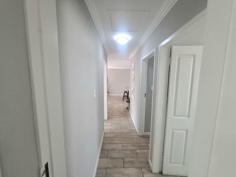 3 Bedroom Property for Sale in Broadacres Gauteng