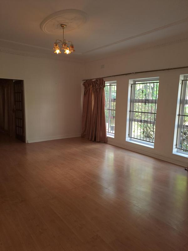 To Let 3 Bedroom Property for Rent in Greenside Gauteng