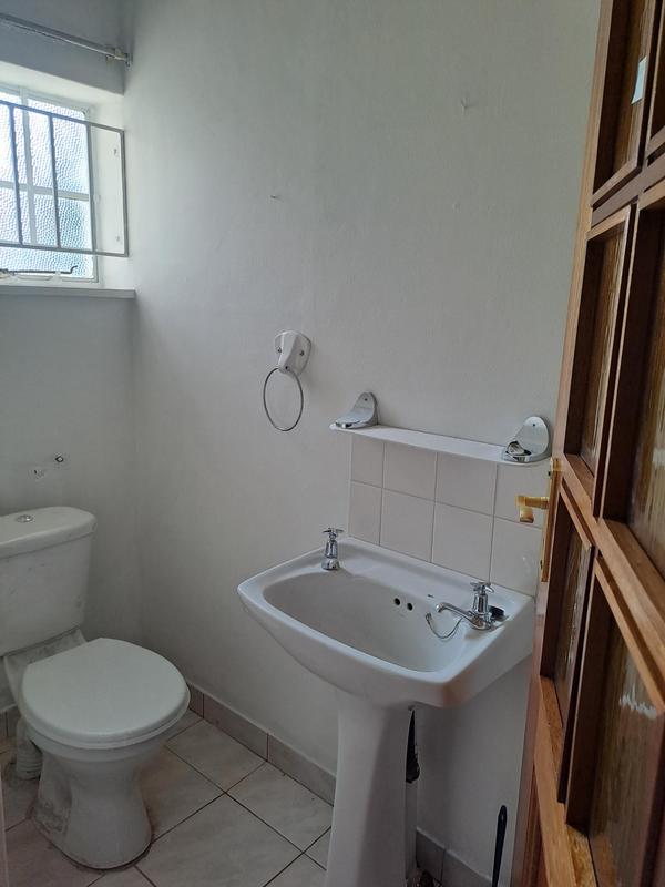 To Let 3 Bedroom Property for Rent in Greenside Gauteng