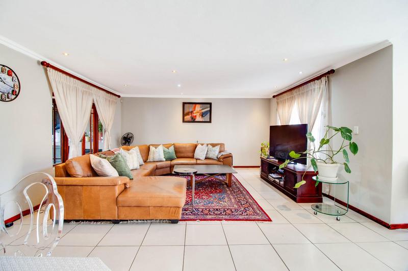 3 Bedroom Property for Sale in Ruimsig Country Estate Gauteng