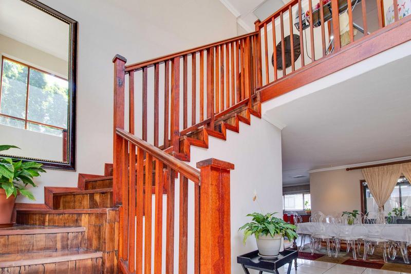 3 Bedroom Property for Sale in Ruimsig Country Estate Gauteng