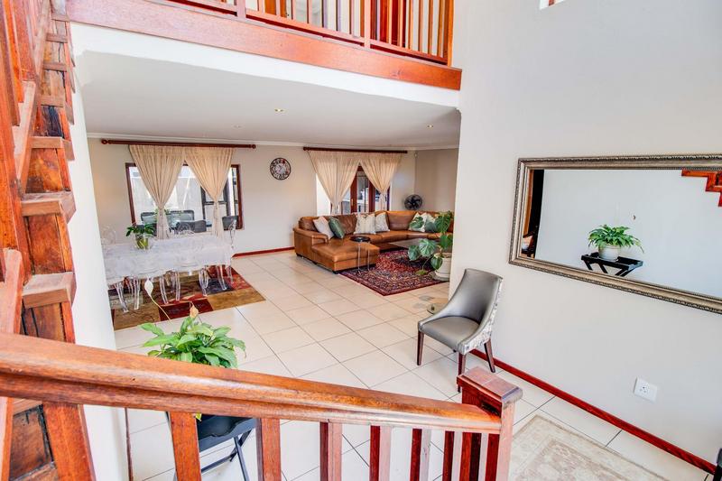3 Bedroom Property for Sale in Ruimsig Country Estate Gauteng