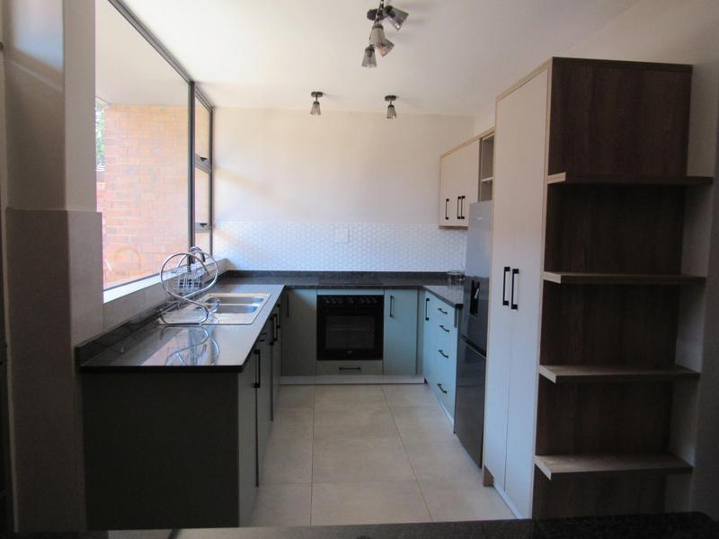 To Let 3 Bedroom Property for Rent in Meyerspark Gauteng