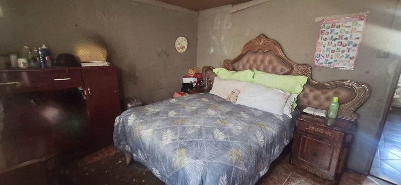 5 Bedroom Property for Sale in Vosloorus Gauteng