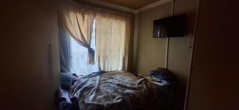 5 Bedroom Property for Sale in Ebony Park Gauteng