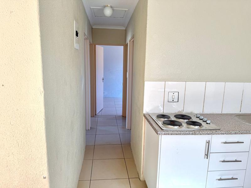 3 Bedroom Property for Sale in Clayville Gauteng
