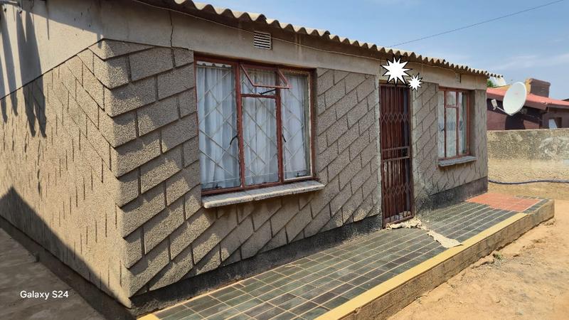 12 Bedroom Property for Sale in Tembisa Gauteng