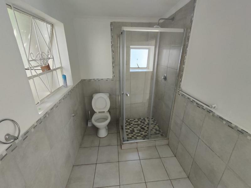 To Let 1 Bedroom Property for Rent in Highlands North Gauteng