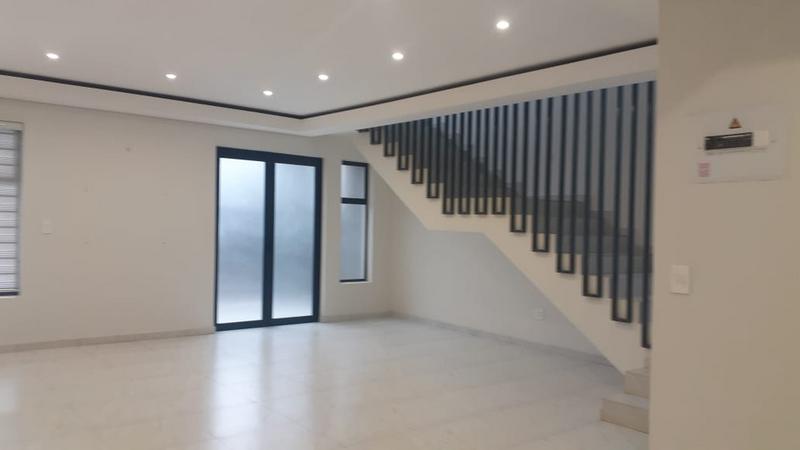 To Let 3 Bedroom Property for Rent in Rouxville Gauteng