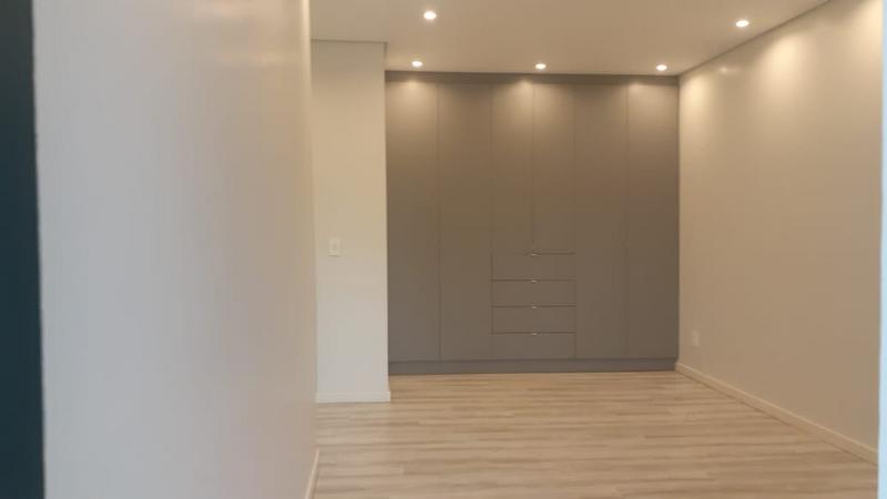 To Let 3 Bedroom Property for Rent in Rouxville Gauteng