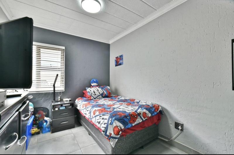 2 Bedroom Property for Sale in Glenvista Gauteng