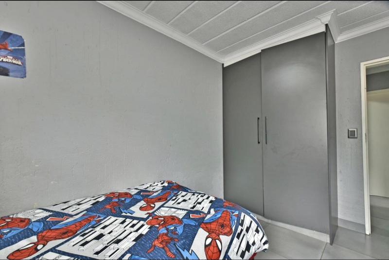 2 Bedroom Property for Sale in Glenvista Gauteng