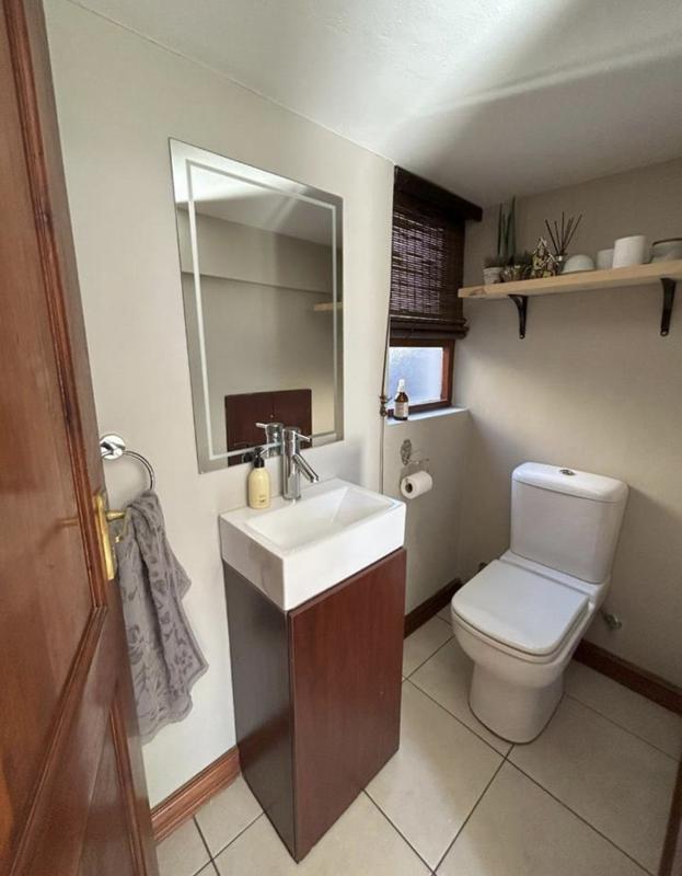 3 Bedroom Property for Sale in Greenstone Hill Gauteng