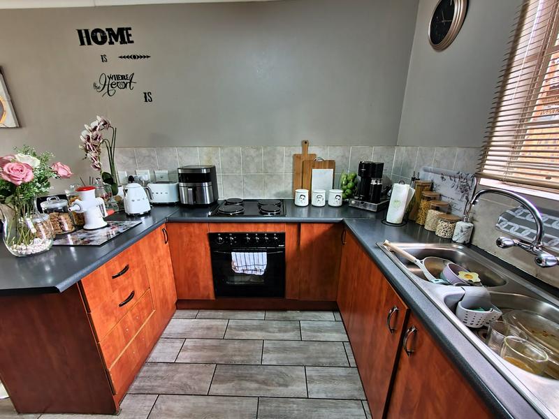 2 Bedroom Property for Sale in Amandasig Gauteng