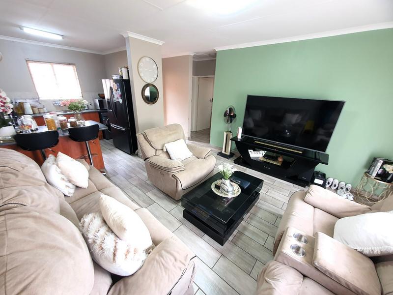 2 Bedroom Property for Sale in Amandasig Gauteng