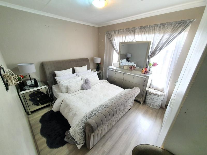 2 Bedroom Property for Sale in Amandasig Gauteng