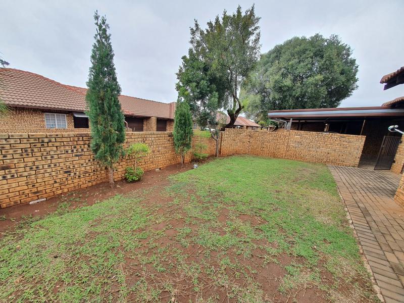 2 Bedroom Property for Sale in Amandasig Gauteng