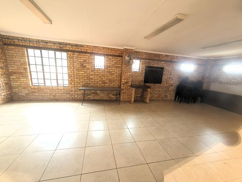 2 Bedroom Property for Sale in Amandasig Gauteng