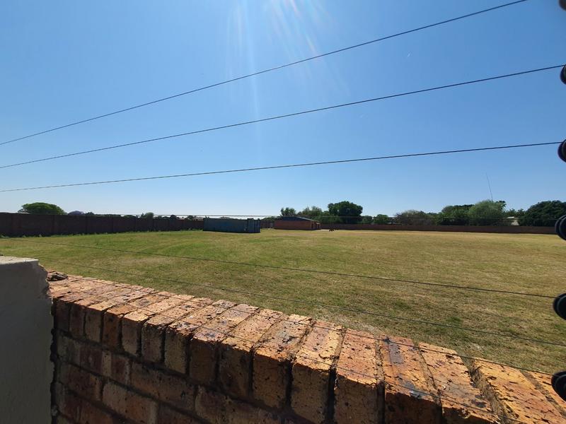 2 Bedroom Property for Sale in Montana Gauteng
