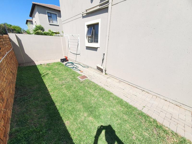 2 Bedroom Property for Sale in Montana Gauteng