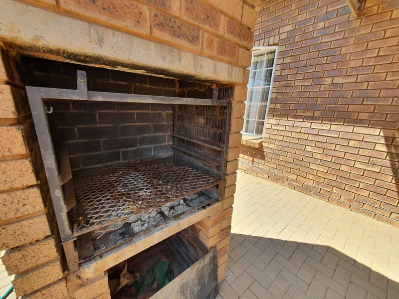 3 Bedroom Property for Sale in Montana Gauteng