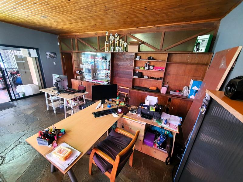 4 Bedroom Property for Sale in Sinoville Gauteng