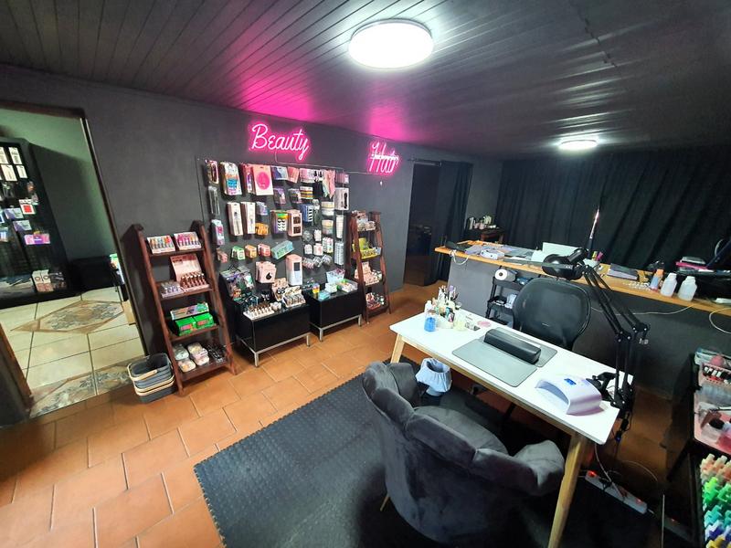 4 Bedroom Property for Sale in Sinoville Gauteng